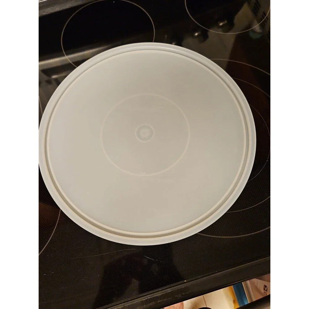 Tupperware very good